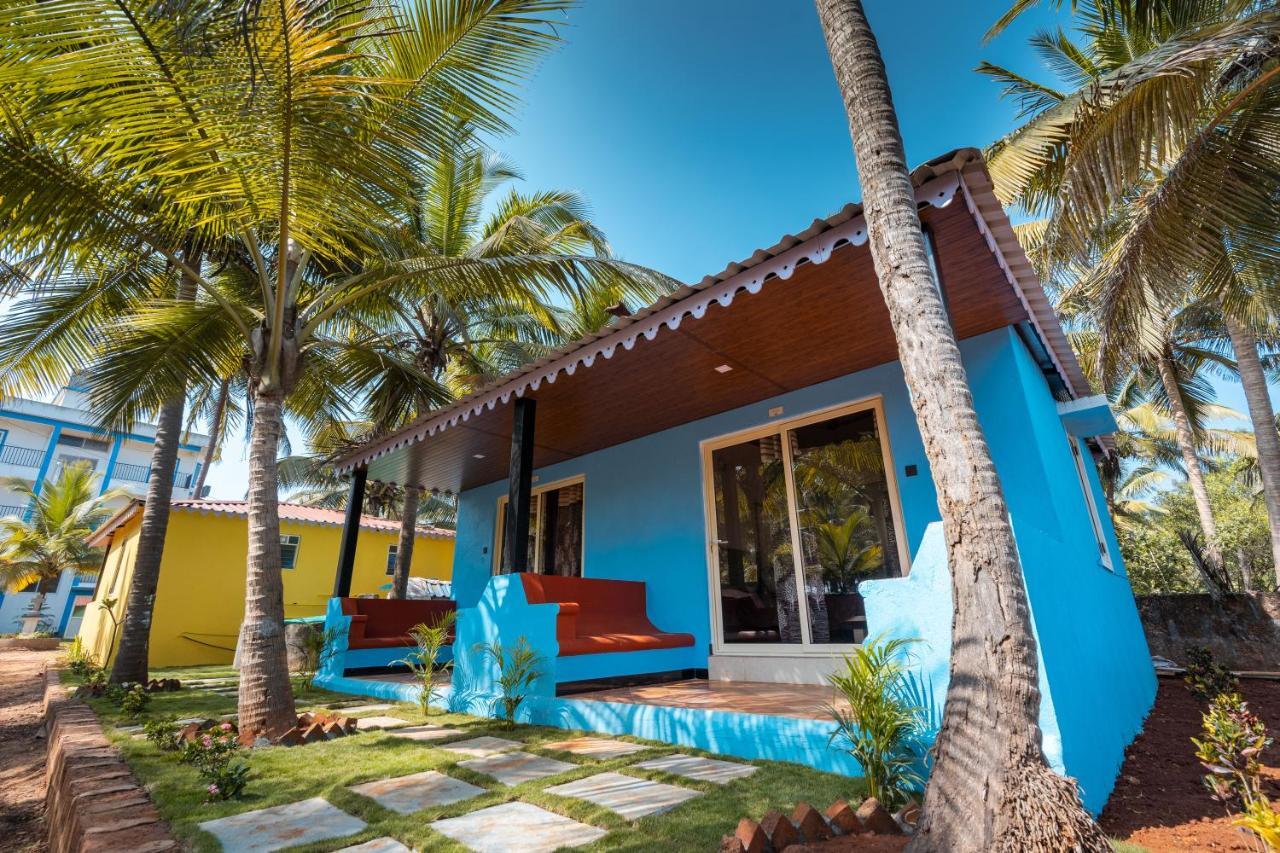 Hotel Kay'S By The Sea Ajgaon Exterior foto
